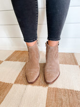 Load image into Gallery viewer, Silma Booties