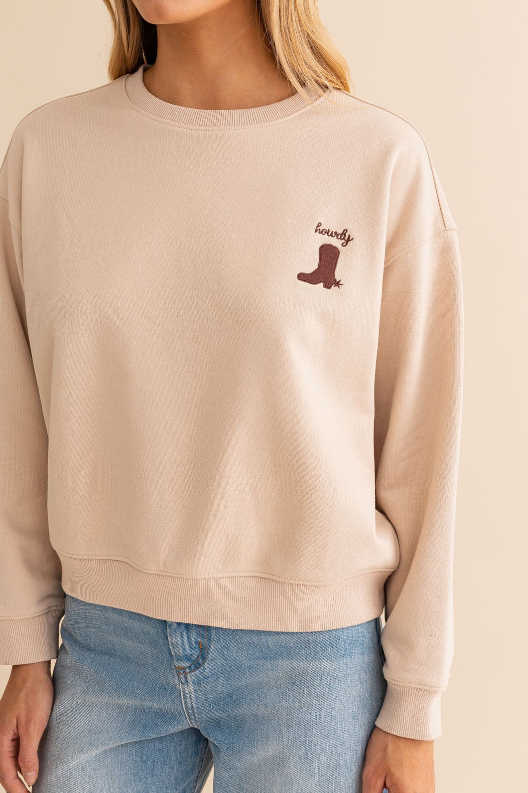 Howdy Embroidered Sweatshirt