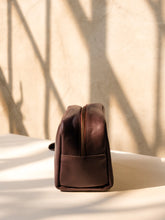 Load image into Gallery viewer, Leather Dopp Kit
