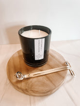 Load image into Gallery viewer, Southern Porch Signature Candle
